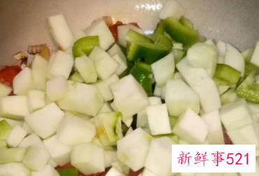 茄子炒青椒的做法