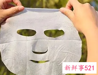 敷完面膜后用水还是乳