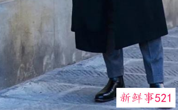 商务皮鞋配什么裤子好看