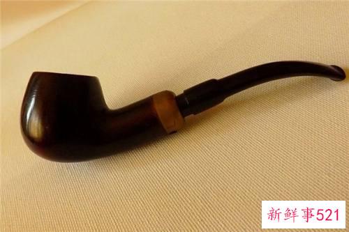 梦见吸烟斗什么意思