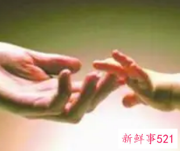 永远不要主动给男人发信息