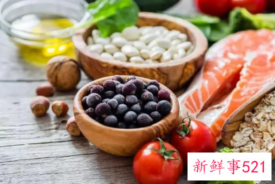 三种有助于防止肚纹的食物