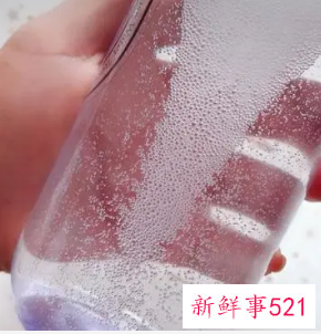 爽肤水有气泡
