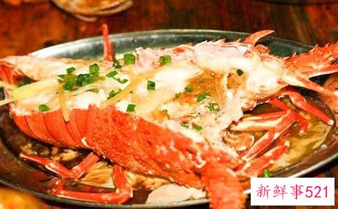 梦到自己在水中抓龙虾是什么意思