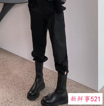 黑色长筒靴搭配指南