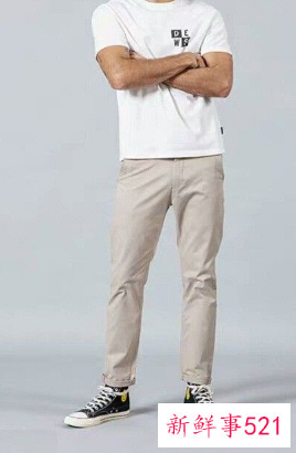 男士宽松裤子配什么鞋子好看