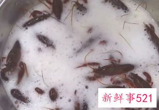 小龙虾怎么做肉比较紧实