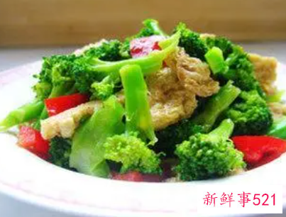 西兰花凉拌菜的做法