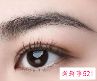 眼睫毛怎么夹才会翘而且不用上眼睫毛膏