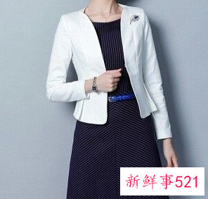 适合40岁女人的服装搭配