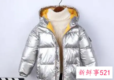 羽绒服表面发亮怎么处理