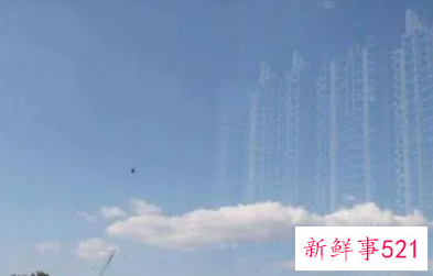 梦见天空出现异象有字