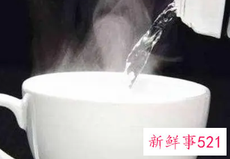 一分钟快速拉出大便方法