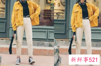 浅色牛仔外套配什么裤子