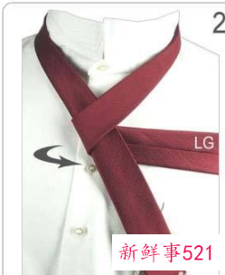 领带手上三圈打法