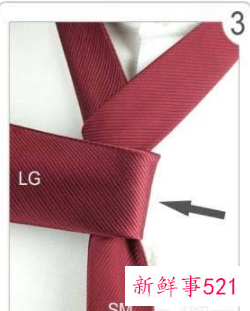 领带手上三圈打法