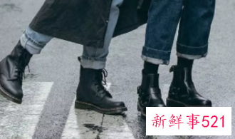 流行什么样的女马丁靴