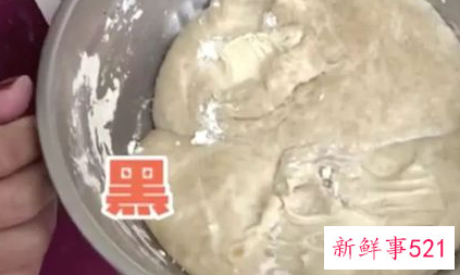 面团发黑了还能吃吗