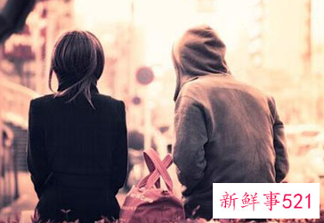 男人看到你不自觉的笑