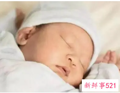 宝宝如何正确吃奶方法