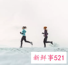 老年人冬季长跑应注意什么