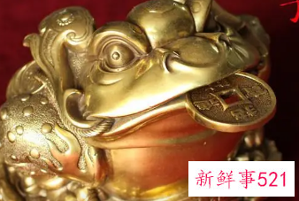 叼钱金蟾怎么摆放招财