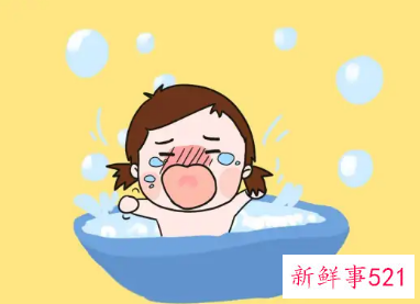 孩子几岁自己学洗澡