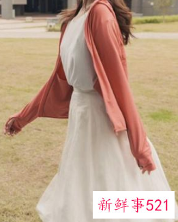 防晒衣搭配什么裤子好看