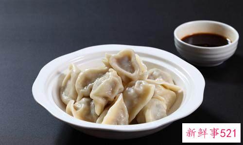 蒸水饺用冷水还是热水