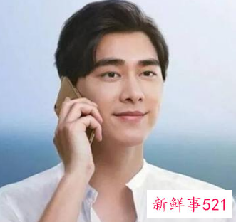 前男友总给你点赞是什么意思