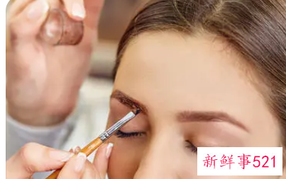 妆前妆后差别不大