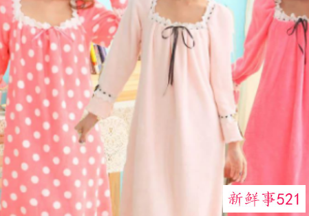 睡袍里面只有一根带子的系法