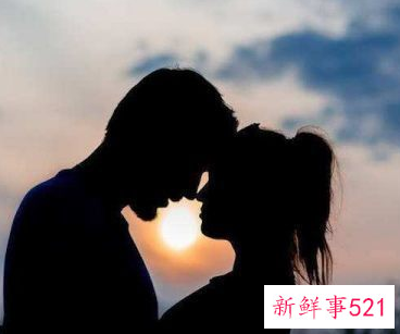 朋友说我爱你幽默回复