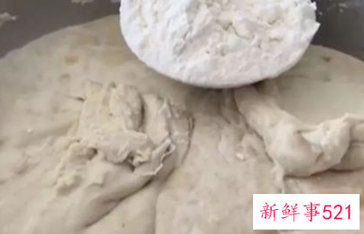 面团发黑了还能吃吗