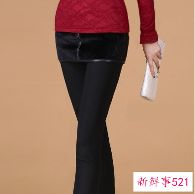 黑色打底上衣配什么裤子