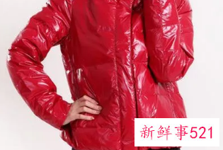 亮面羽绒服怎么清洗变黄了