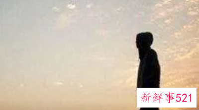 回老家的心情说说句子男生