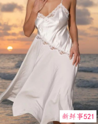 睡袍里面只有一根带子的系法