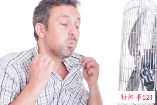 胳肢窝出汗有异味怎么处理