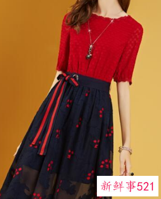 40岁女人怎么穿衣服显年轻