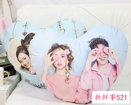 送女朋友暖心小礼物高中