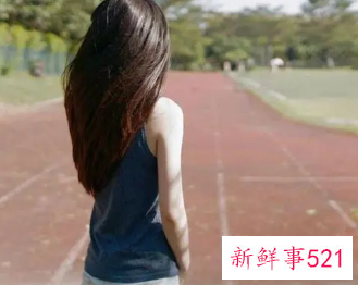 一个很有个性的女人的表现