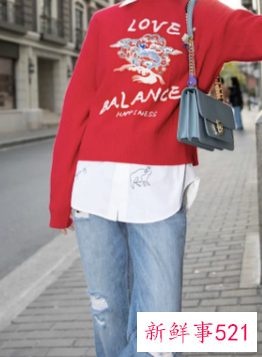 女直筒牛仔裤配鞋图片