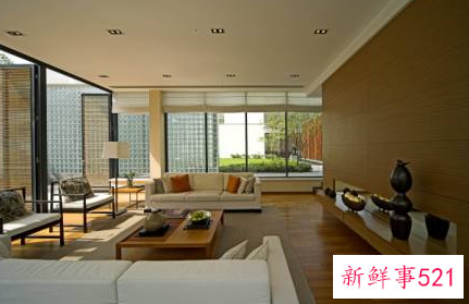 地板弄上颜色了怎么去除