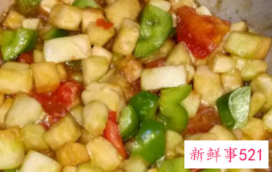 茄子炒青椒的做法