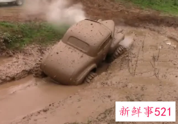 梦见自己掉进泥潭寓意