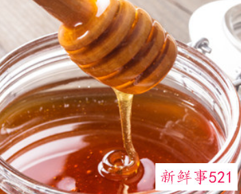 蜂蜜泡杨梅的功效