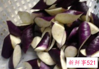 茄子炒青椒的做法