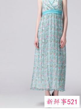 碎花裙搭配什么鞋子