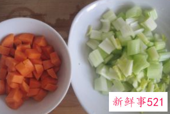 芹菜拌花生米家常做法窍门